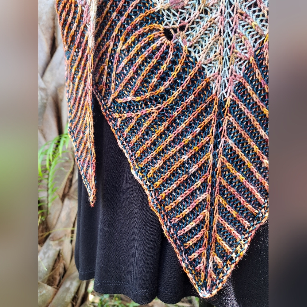 Hand Crafted OOAK Avantgarde Contemporary Reversible Knit Shawl Orange Pink - Picture 10 of 16